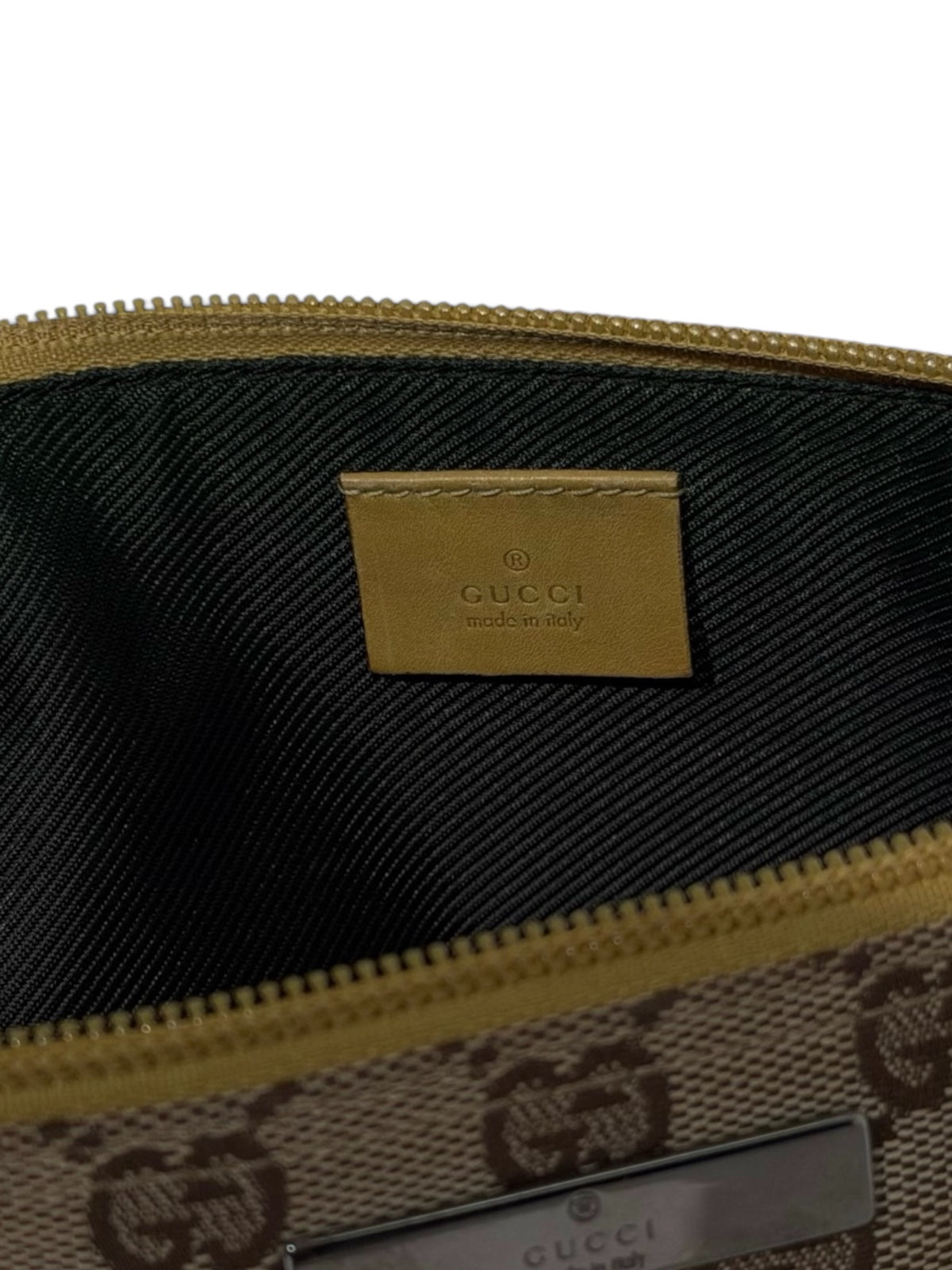 Gucci Vintage GG Canvas Boat Pochette - Beige & Yellow